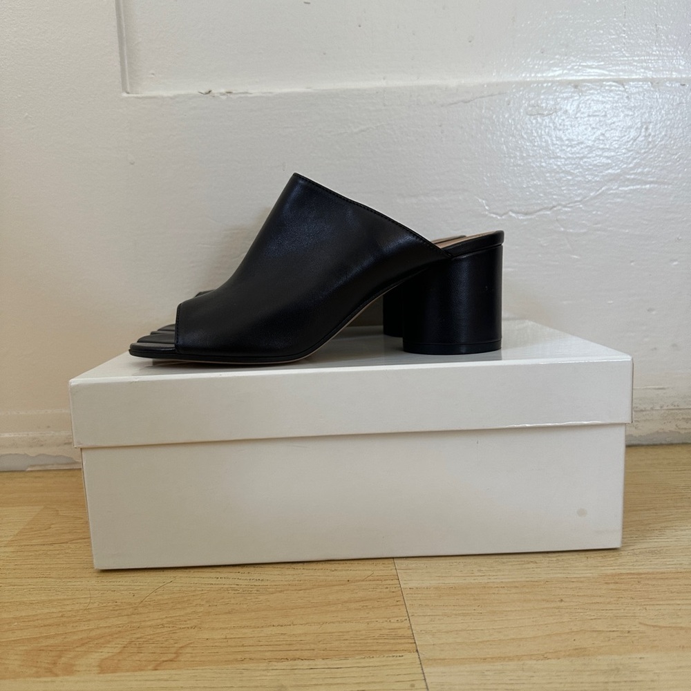 Maison Margiela Tabi Split Toe Sandals - Picture 6 of 11
